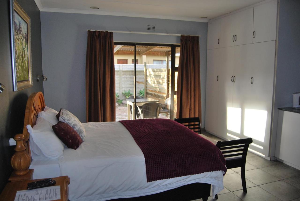 14 Cluster Cottages George Bagian luar foto